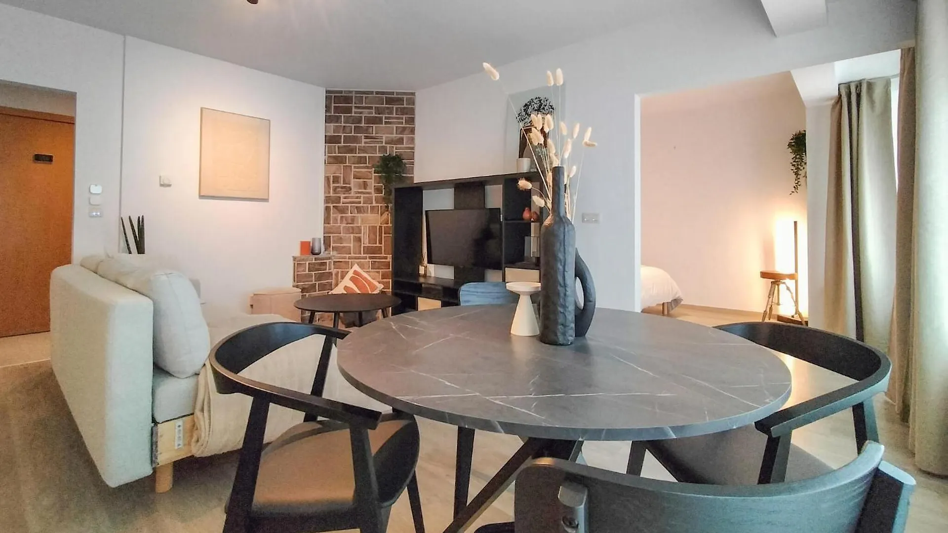 2 Bedroom Nice Apartment In Oostende
