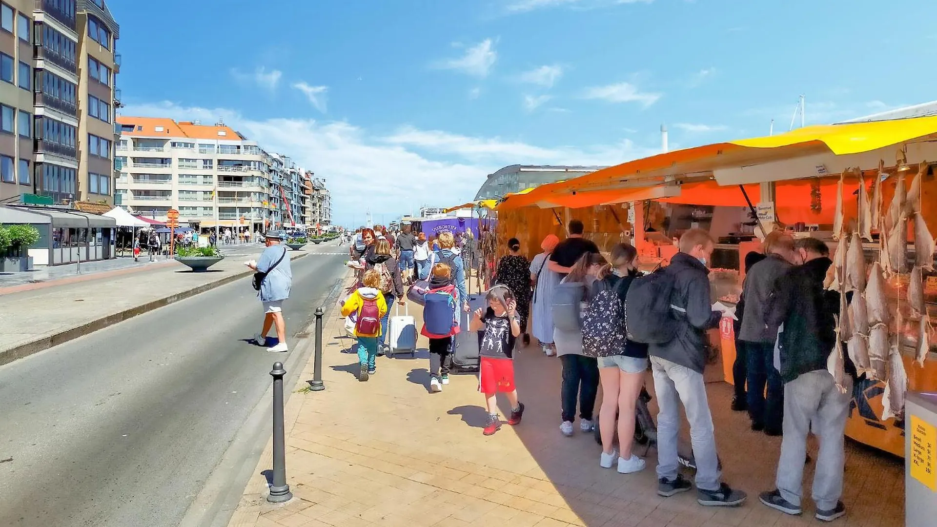 2 Bedroom Nice Apartment In Oostende Οστένδη